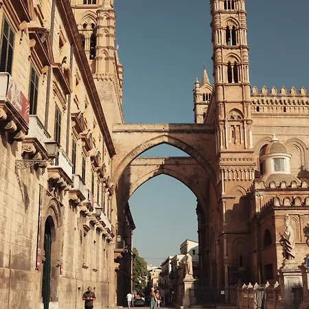 Ballaro's View * Palermo