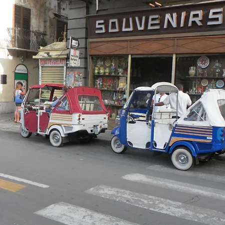 Ballaro's View Daire Palermo