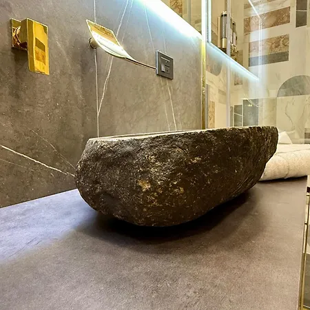 Daire Ballaro's View *